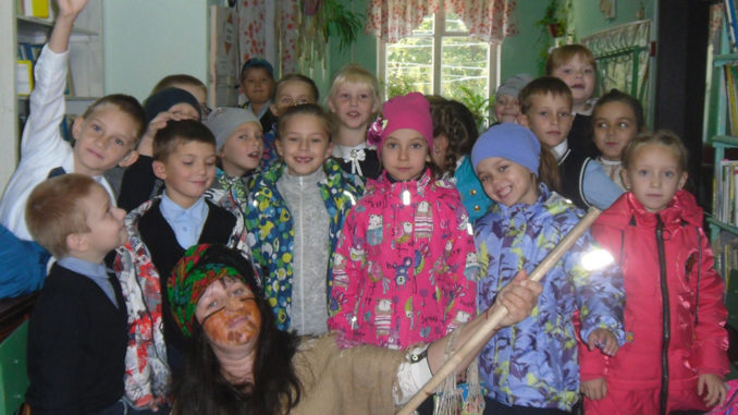 Ознакомительная экскурсия первоклассников в детскую библиотеку п. Вишневогорск