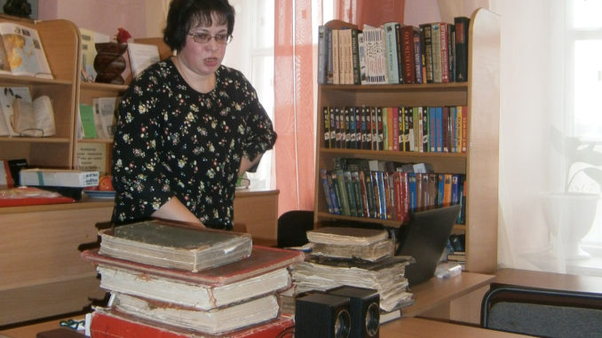 Яхнина Юлия Сергеевна делится опытом работы с редкими книгами