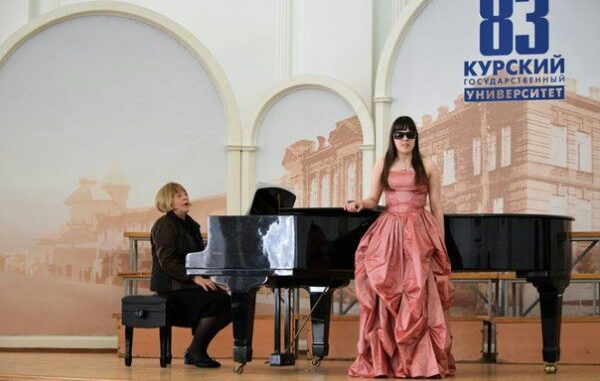 Участие в фестивале «Студенческая весна соловьиного края» стало для Анастасии бесценным опытом выступления на сцене перед публикой