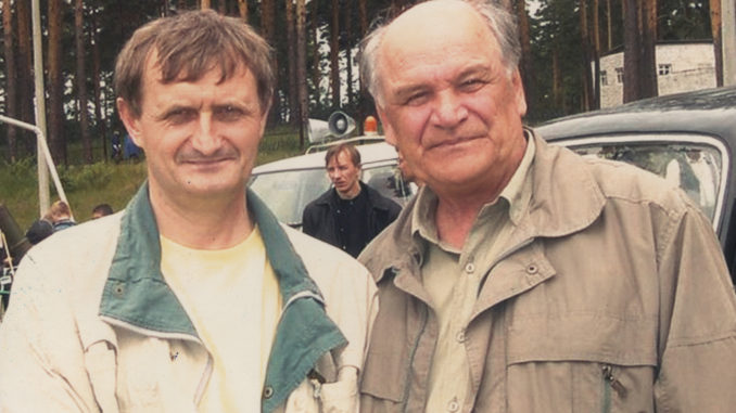 Георгий Михайлович Коровин (справа) с челябинским краеведом Владимиром Леонидовичем Бухаровы