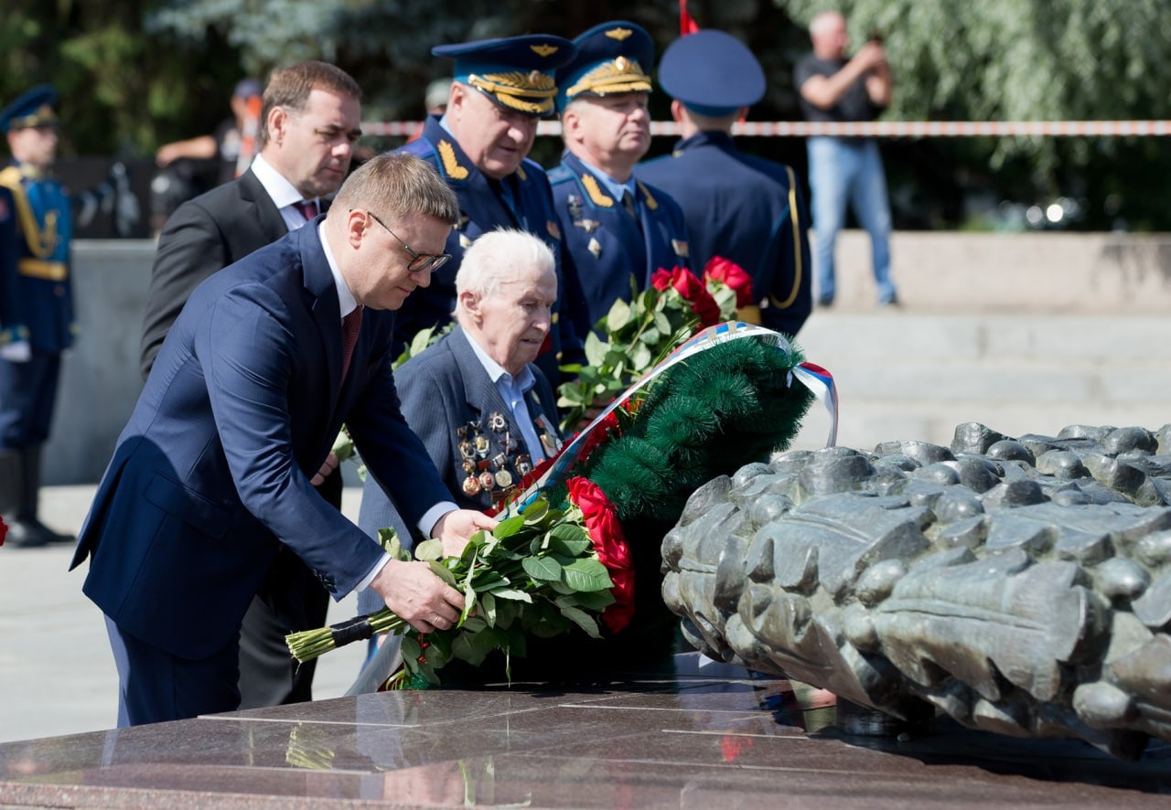 80 лет ветерану. 22 Июня 2023 митинг у вечного огня Арзамас. День памяти Карханина 80 лет.